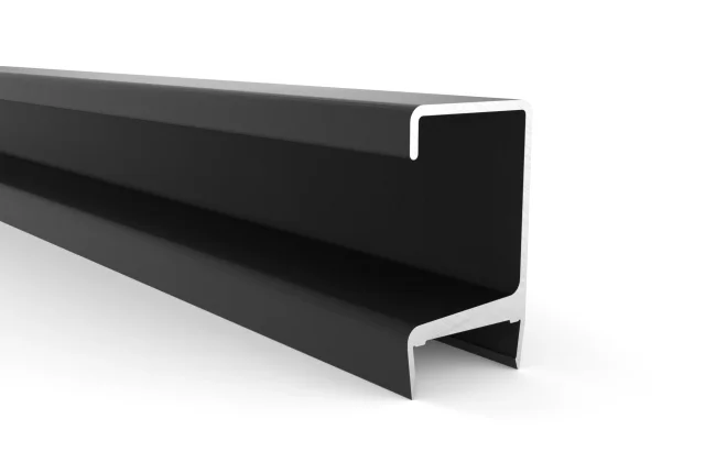 Perfil Manija "C" x 3 mts Negro